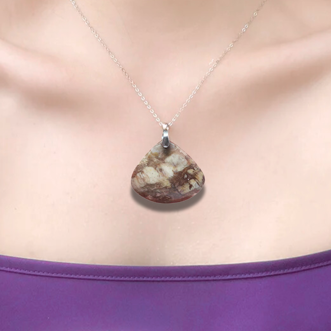 Pendentif en Bois fossilisé (PE1572)