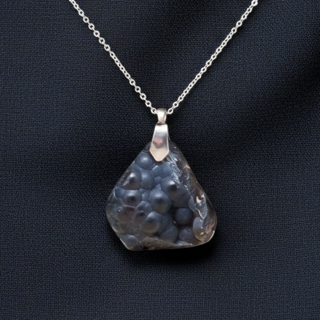 Pendentif en Calcédoine bleue brute (PE1750)