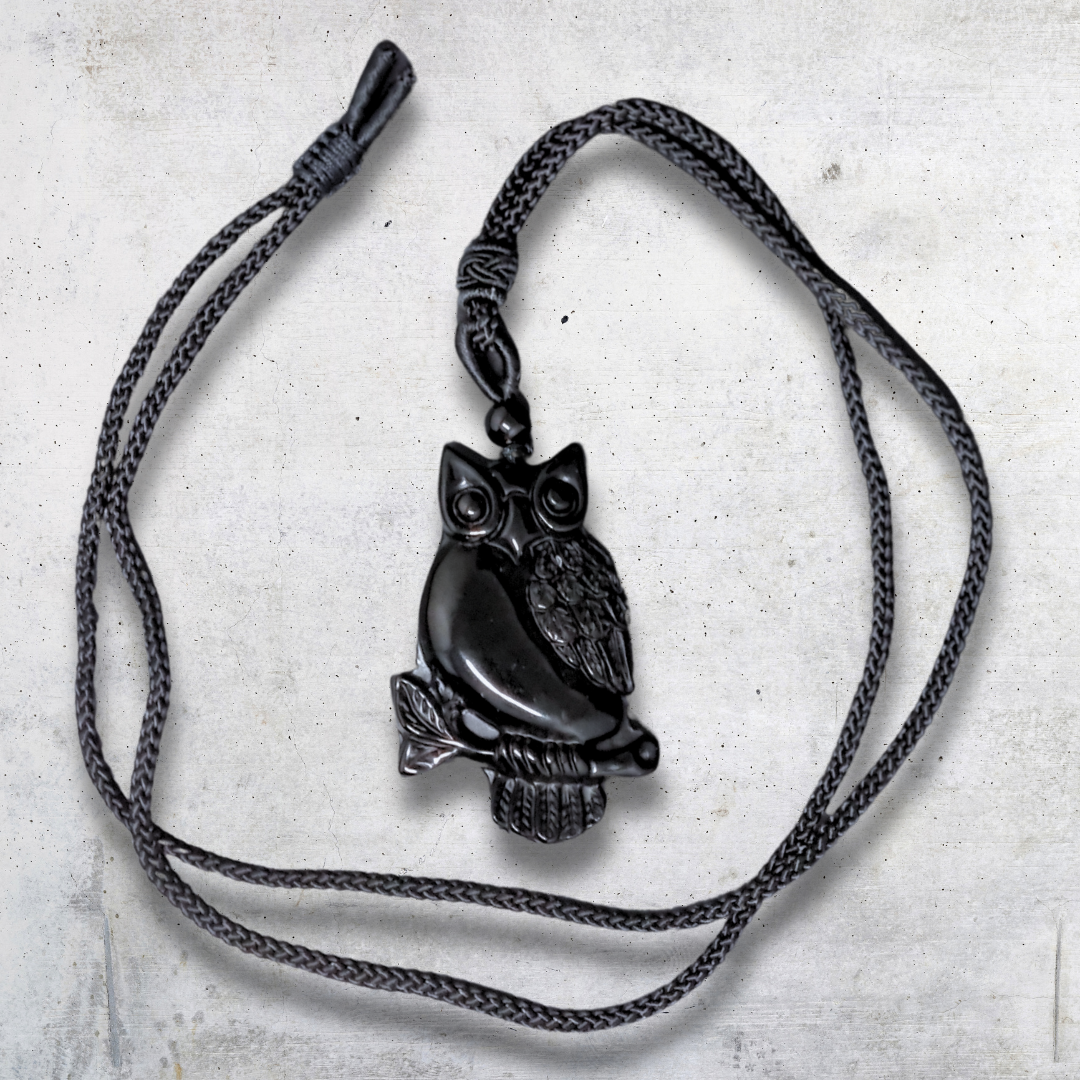 Pendentif chouette sur sa branche en Obsidienne noire (PE1296-7) - ENAE Minéraux