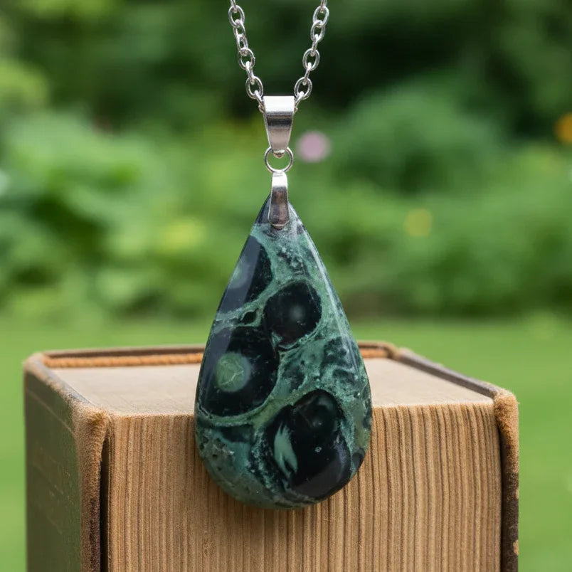 Pendentif facetté en Rhyolite Kambaba (PE1801)