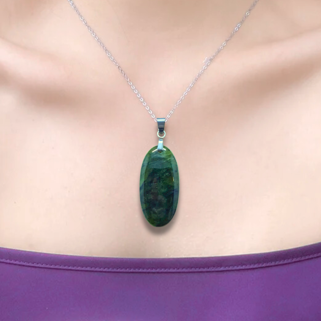 Pendentif en Jade Néphrite (PE2024) - ENAE Minéraux