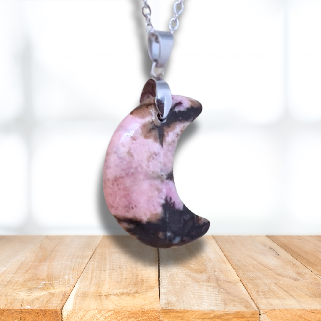 Pendentif Lune en Rhodonite (PE1979) - ENAE Minéraux