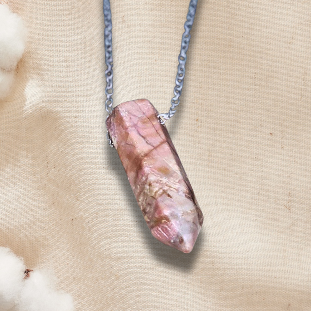Pendentif en pointe de Rhodonite (PE1622-5)
