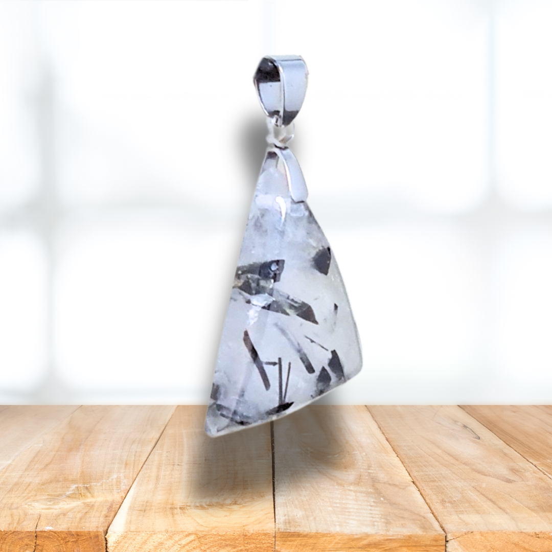 Pendentif en Quartz à Tourmaline noire (PE1996) - ENAE Minéraux