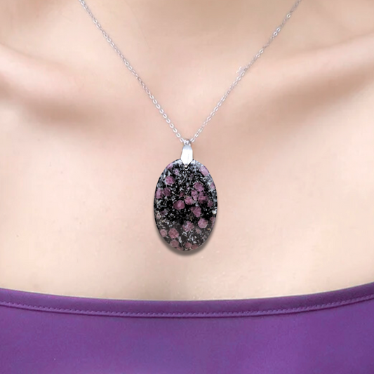 Pendentif en Rubis sur Biotite (PE1167)