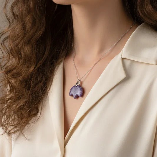 Pendentif sculpté en Lépidolite (PE1614-1)