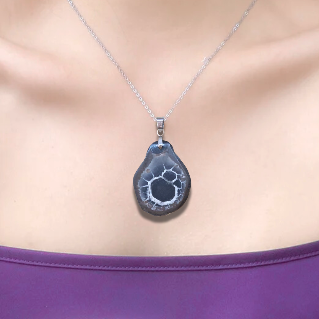 Pendentif en Septaria dos brut (PE1331) - ENAE Minéraux