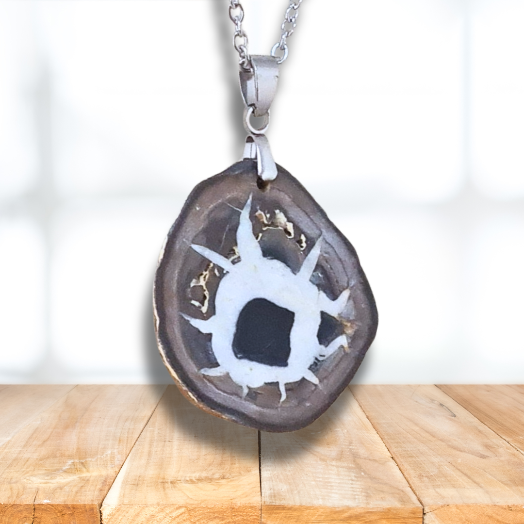 Pendentif en Septaria dos brut (PE1329) - ENAE Minéraux