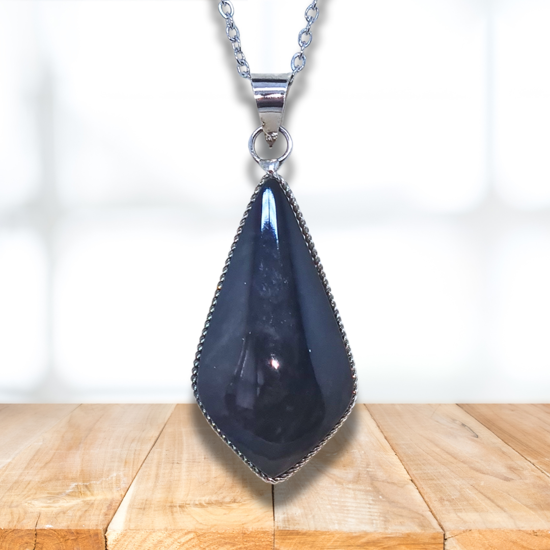 Pendentif en Obsidienne Manta Huichol (PE1879) - ENAE Minéraux