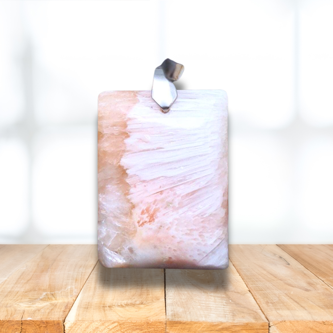 Pendentif en Scolécite et Stilbite (PE1429) - ENAE Minéraux