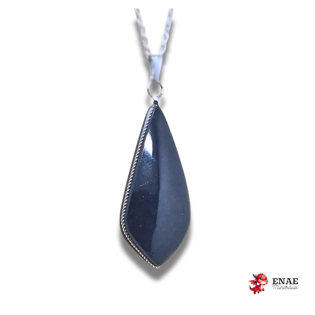 Pendentif serti en Obsidienne Manta Huichol (PE1880)
