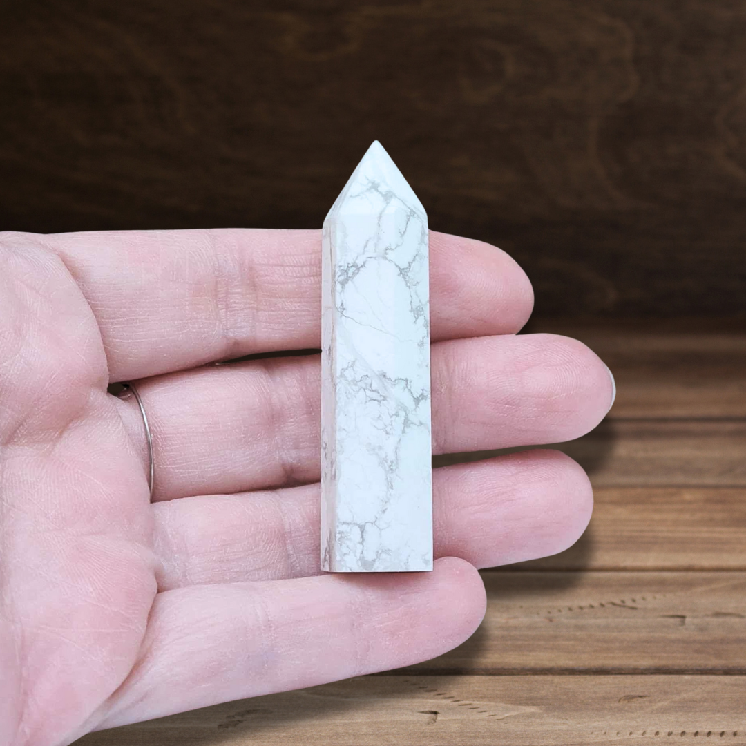 Pointe en Howlite 21g (PRGFL505-1) - ENAE Minéraux