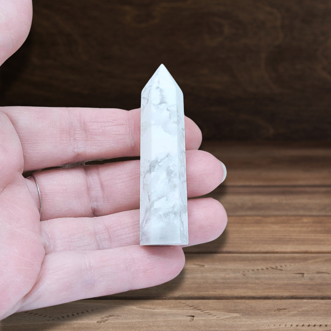 Pointe en Howlite 20g (PRGFL505-3) - ENAE Minéraux