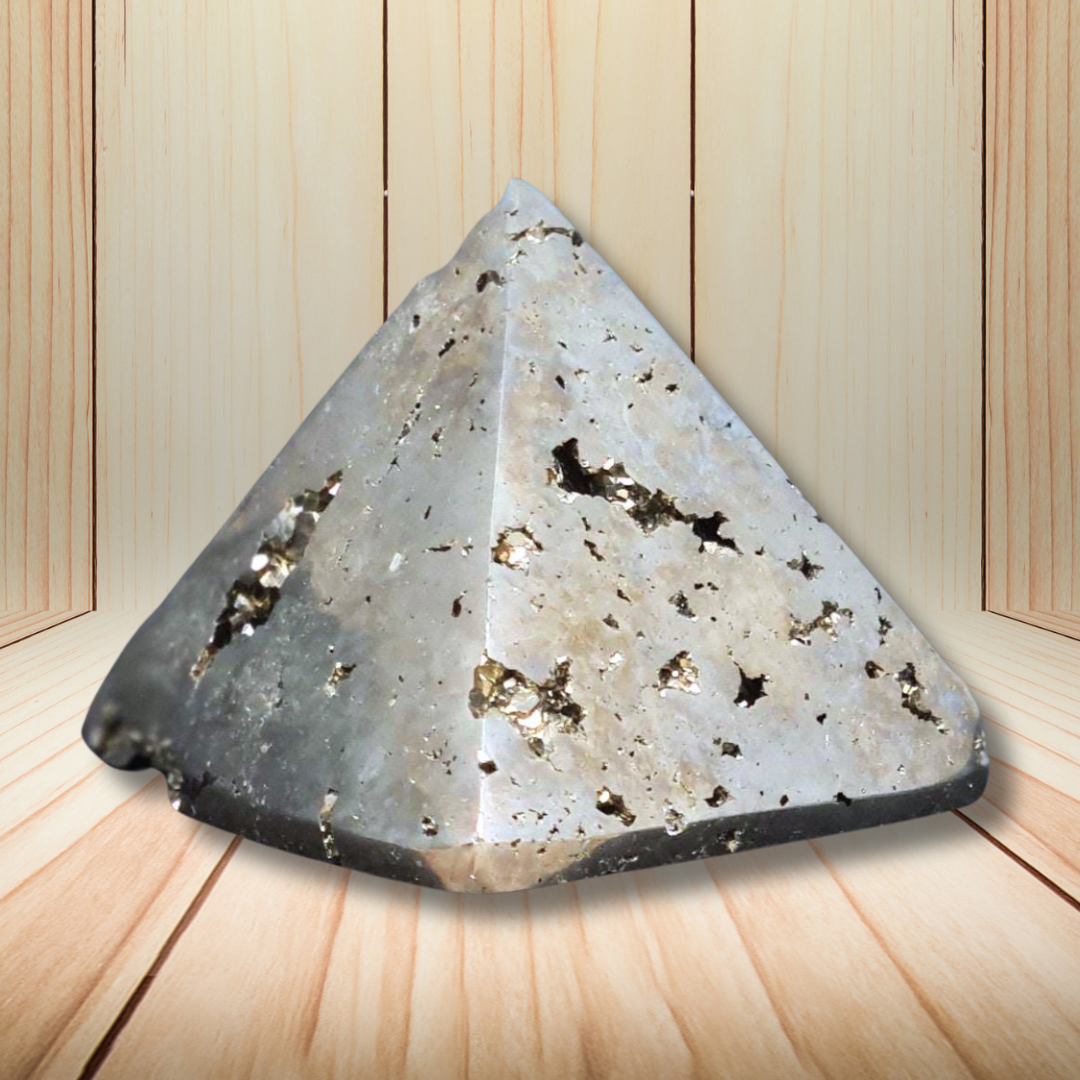 Pyramide polie en Pyrite 125g (PRGFL320) - ENAE Minéraux