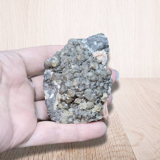Quartz, Cérusite, Baryte rose et Galène brut 219g (MB545) - ENAE Minéraux
