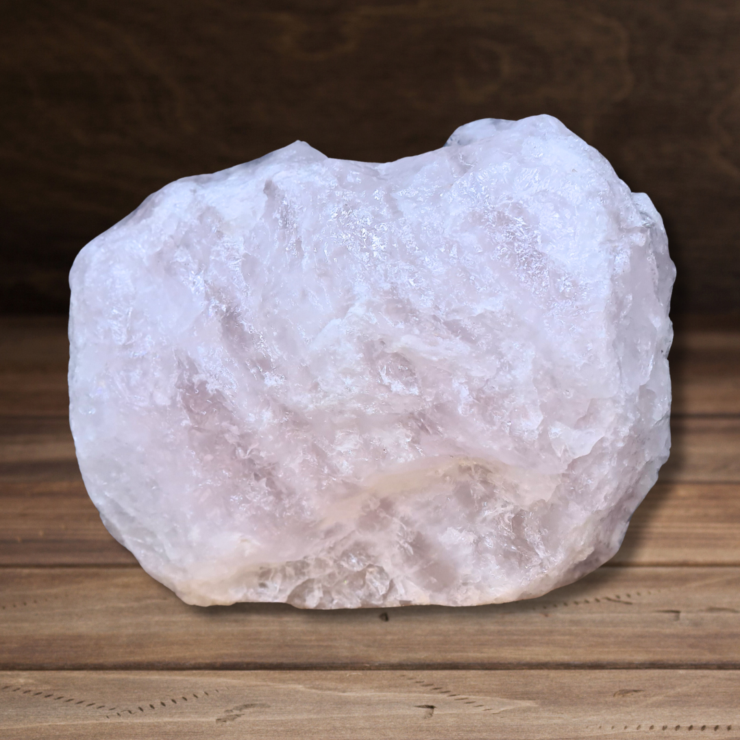 Quartz rose brut, poli et gravé 529g (MB538-1) - ENAE Minéraux