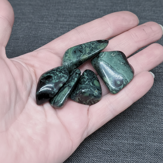 Rhyolite Kambaba - Pierre roulée (PRGFL426)