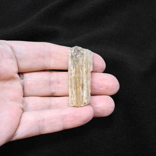 Scapolite brute 15g (MB551-1)