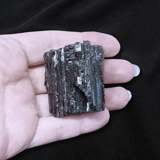 Tourmaline noire brute 98g (MB535-1)