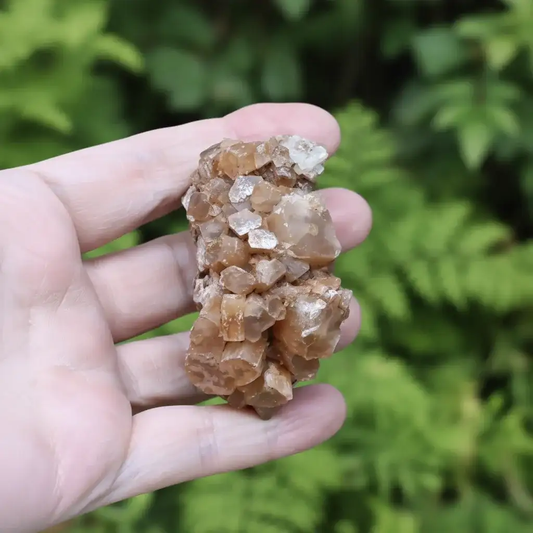 Aragonite brute forme Spoutnik 101g (MB120 - 1)