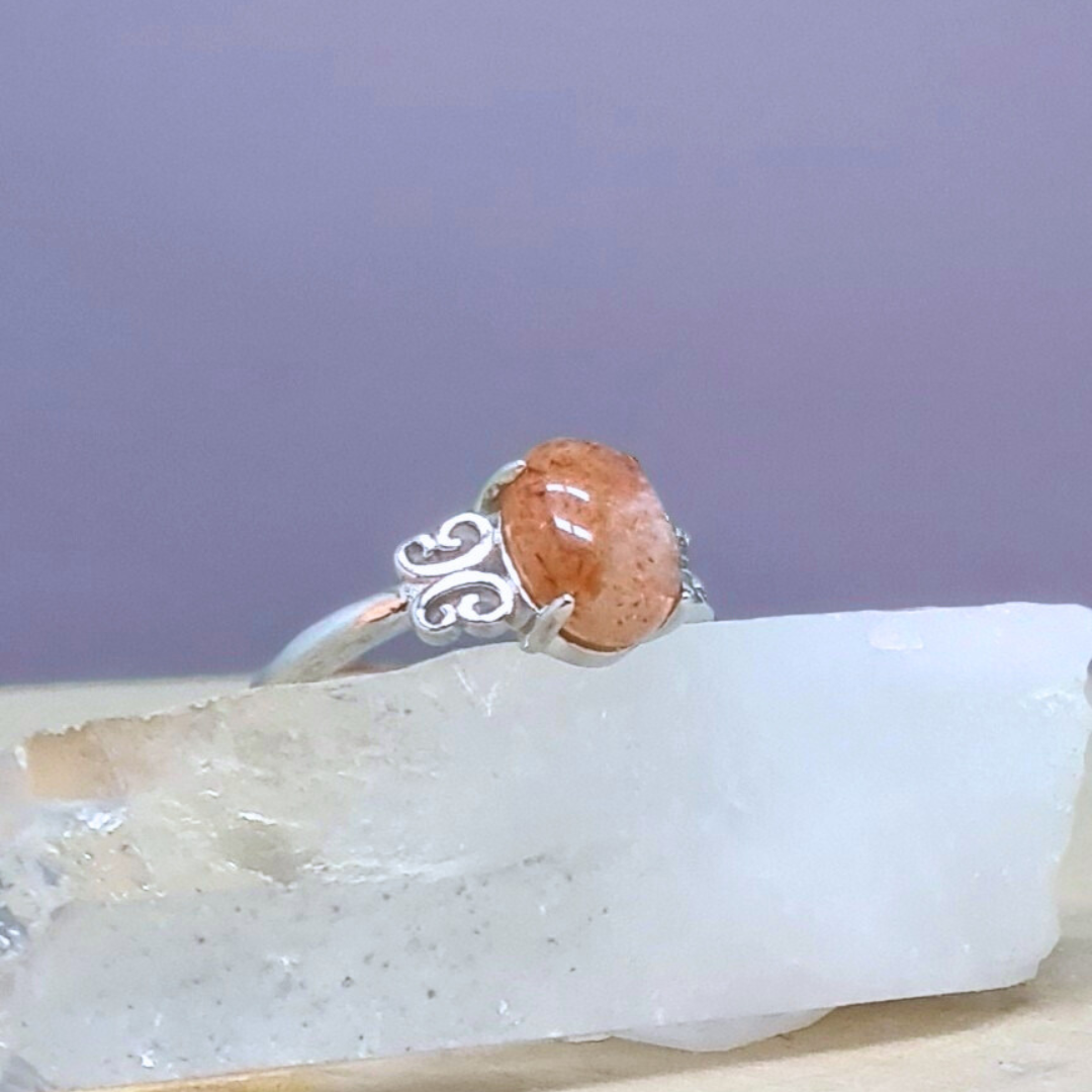 Bague réglable en Pierre de Soleil (BAG62-5)