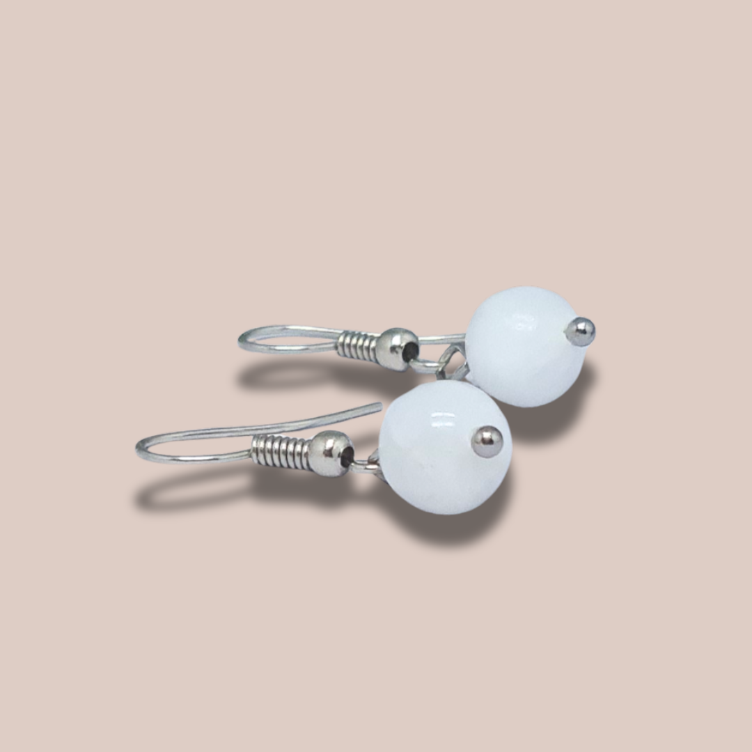 Boucles d'Oreilles en Célestine blanche (BO234)