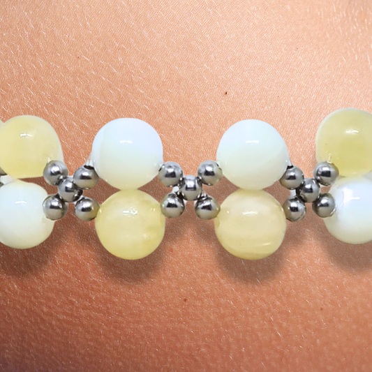 Bracelet tissé en Calcite jaune et Nacre