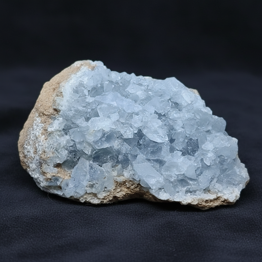 Célestine bleue brute 178g (MB331-7)