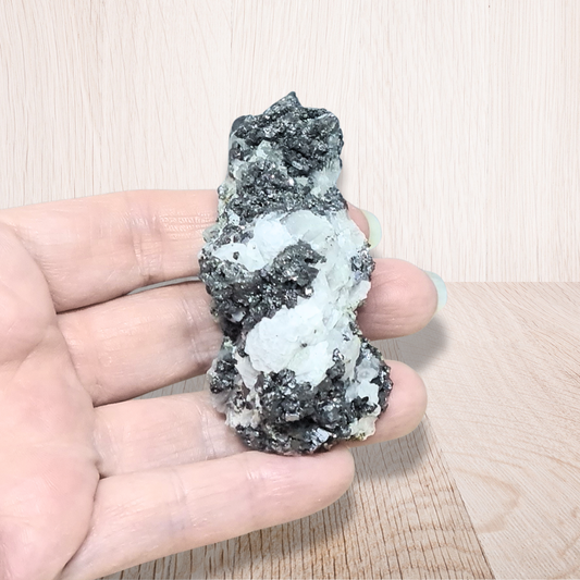 Galène, Calcite, Quartz, Chalcopyrite bruts (MB479) - ENAE Minéraux