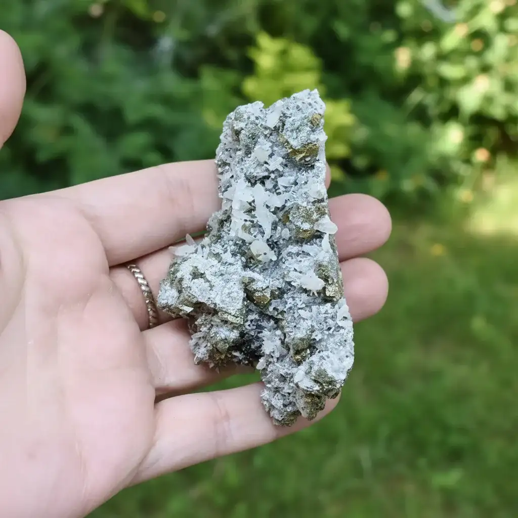 Galène, Quartz et Pyrite 152g {MB583)