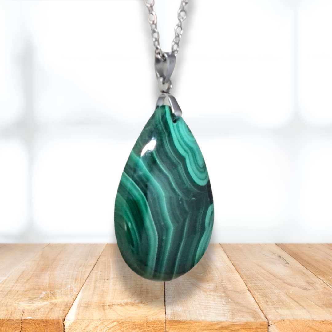 Pendentif en Malachite (PE2081) - ENAE Minéraux