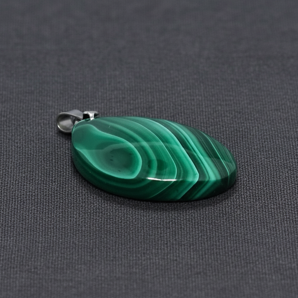 Pendentif en Malachite (PE2082) - ENAE Minéraux