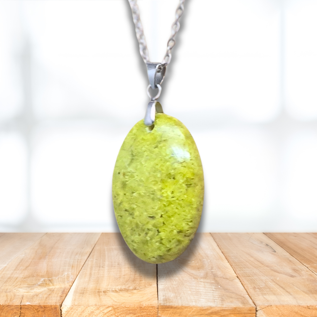 Pendentif en Opale verte (PE2059) - ENAE Minéraux