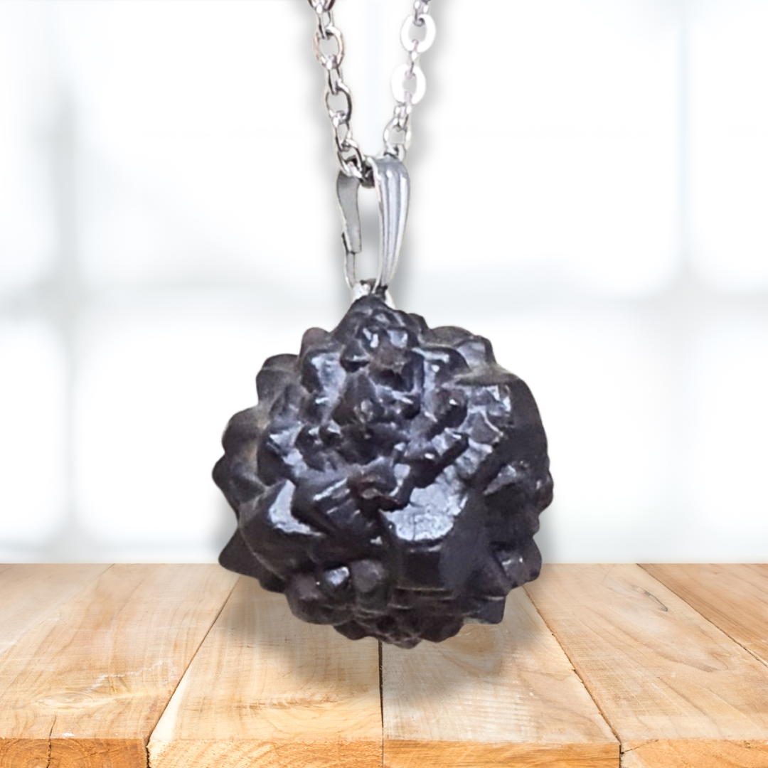Pendentif en Pierre de Prophétie (PE2023-7) - ENAE Minéraux