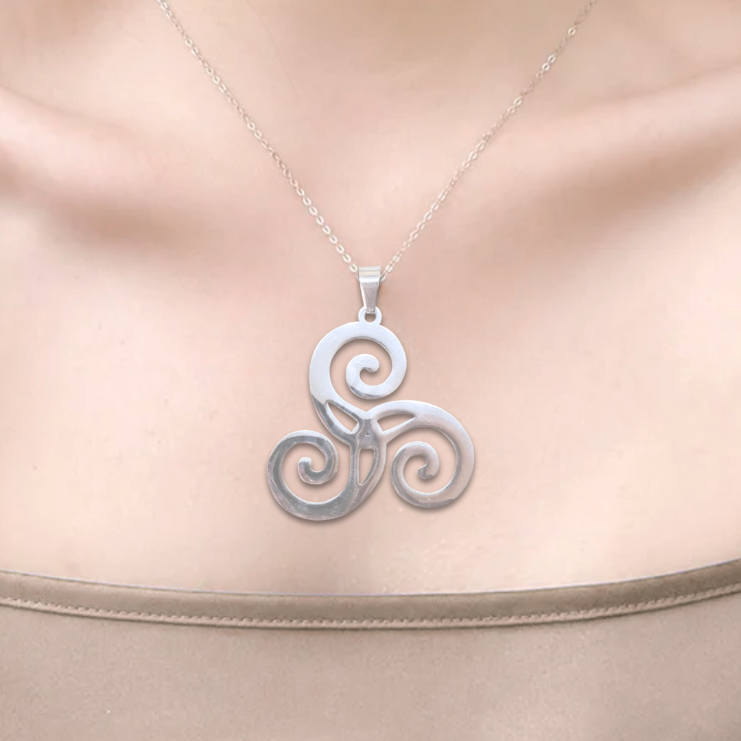 Pendentif Triskèle en acier inoxydable