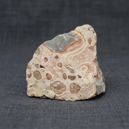 Rhyolite Léopard brute 32g (MB581) - ENAE Minéraux