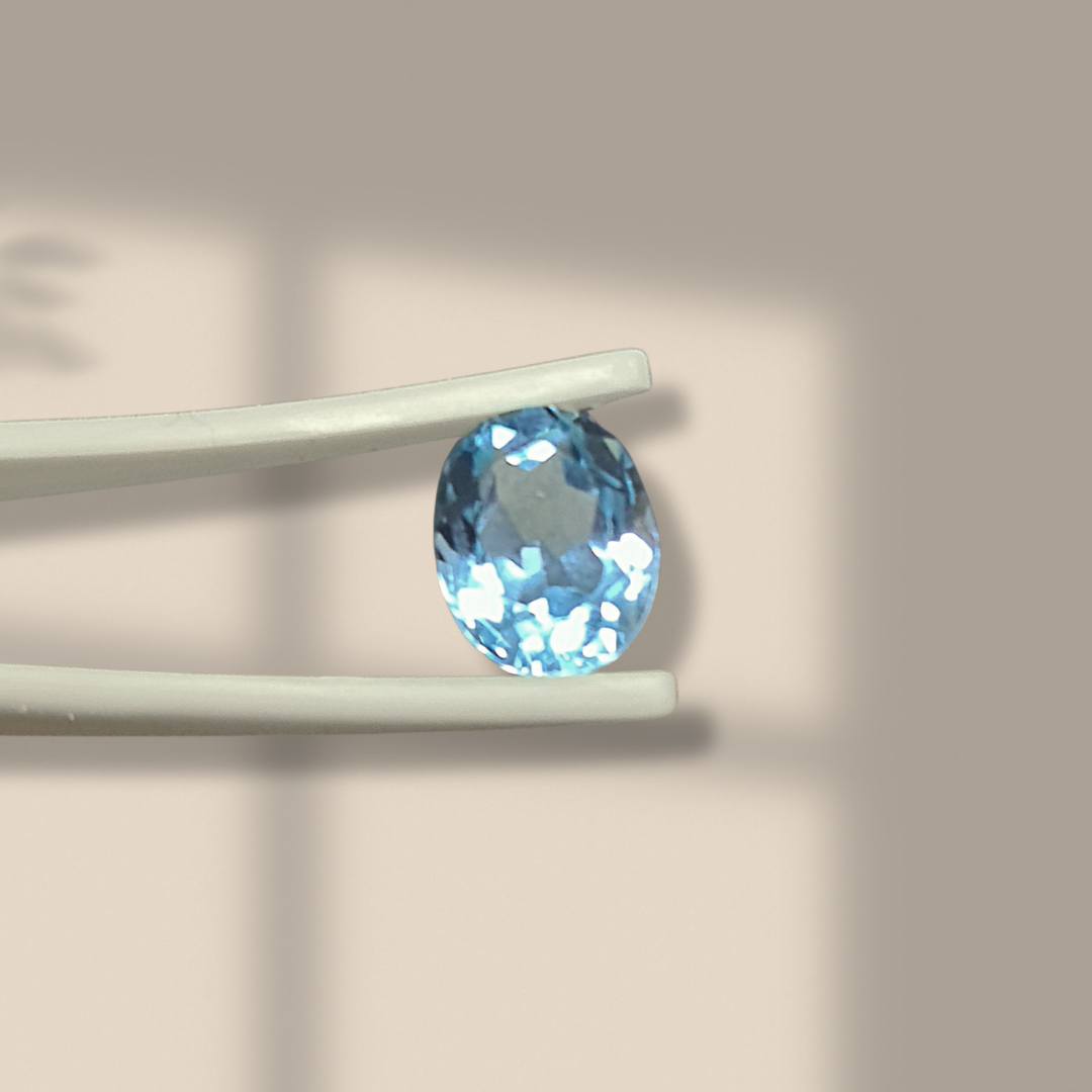 Topaze bleue gemme facettée (PGF744)