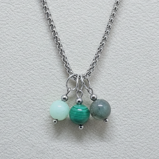Collier 3 perles : Chrysoprase, Malachite, Agate mousse