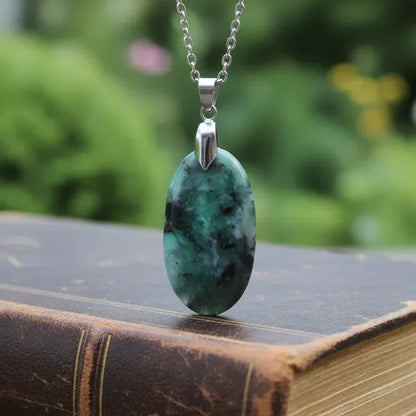 Pendentif en Emeraude dans Biotite (PE2108)