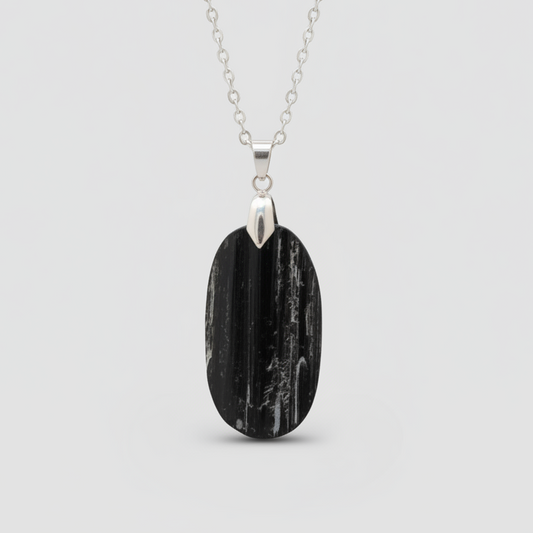 Pendentif en Tourmaline noire brute (PE2118)