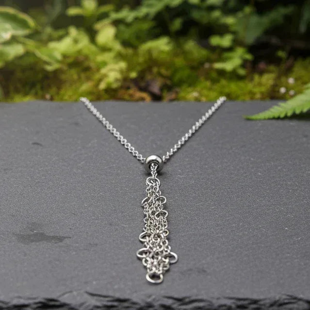 Pendentif panier pour les pierres