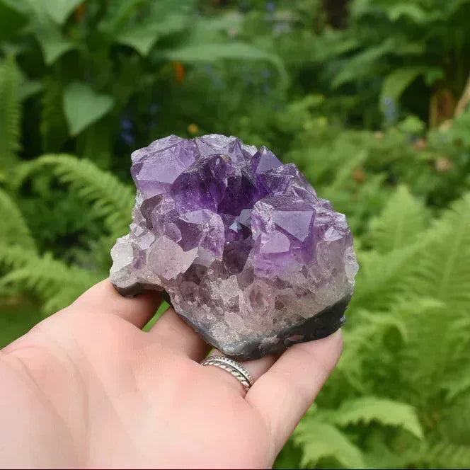 Améthyste brute d'Uruguay 273g (MB425-2)