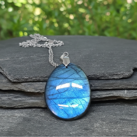 Pendentif en Labradorite bleue (PE2139)