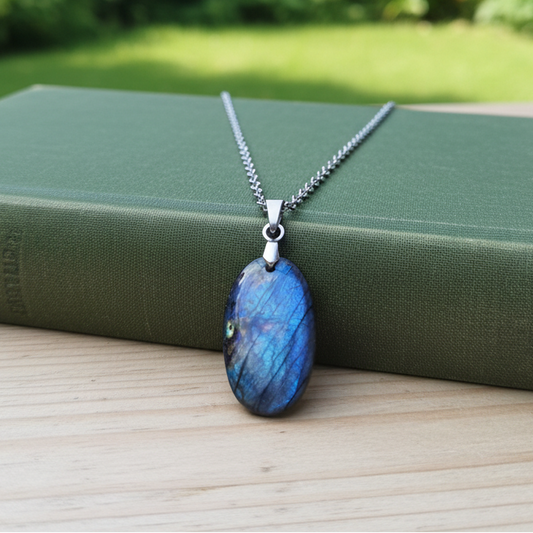 Pendentif en Labradorite bleue (PE2147)