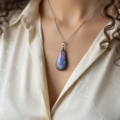 Pendentif en Labradorite violette (PE2151)