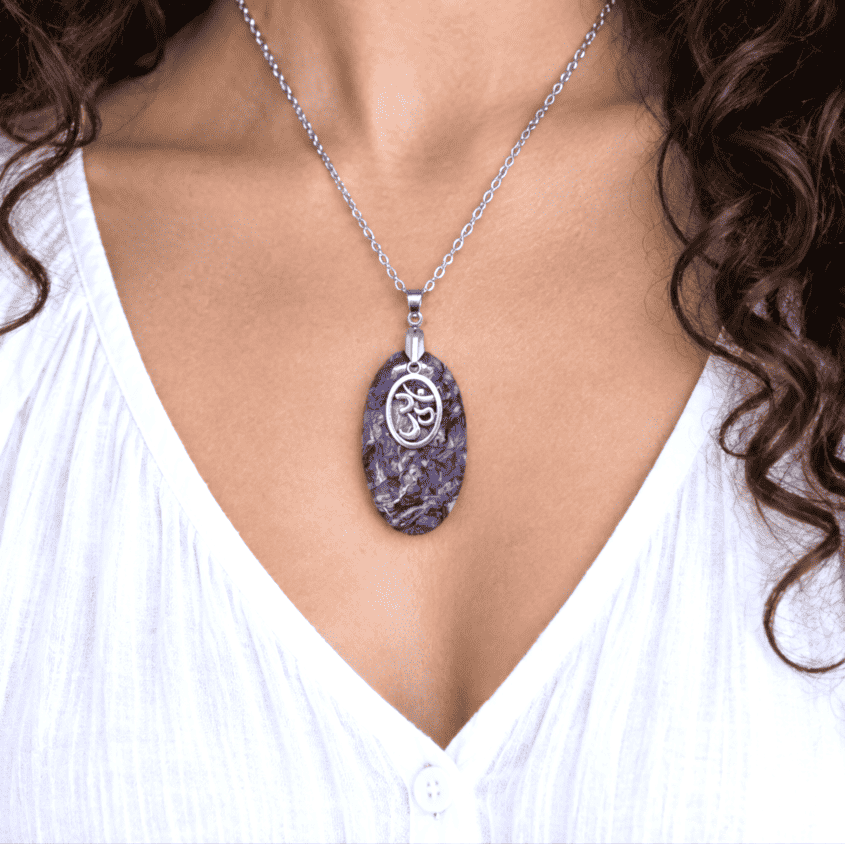 Pendentif en Charoïte et Tinaksite (PE1425 - 3)