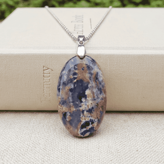 Pendentif en Sodalite et Cancrinite (PE1224)