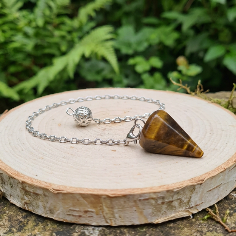 Pendule en Œil de Tigre de petite taille (PEND27)