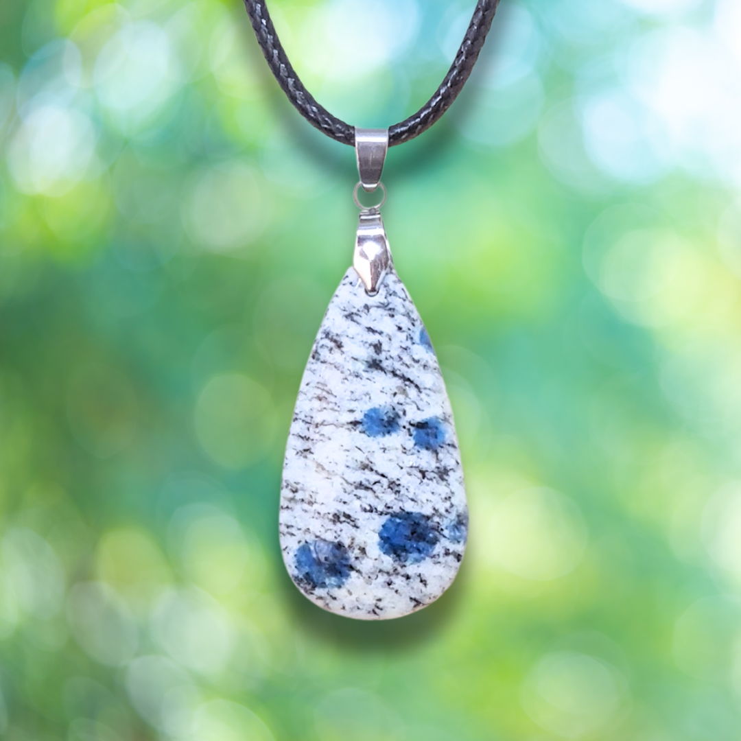 Pendentif en K2 (Granite et Azurite) (PE1781)