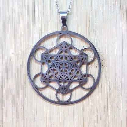 Pendentif Cube de Metatron en acier inoxydable argenté